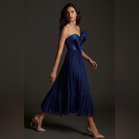 Hutch Dresses & Skirts - Anthropologie Tulle Bow-tie Midi Dress by Hutch in Navy/marine size 10